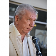 Juozas Šikšnelis, prozininkas, biblioteka, bibliotekoje, KLaipeda, Klaipedoje